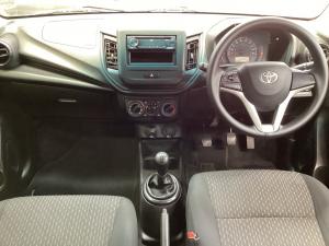 Toyota Vitz 1.0 - Image 6