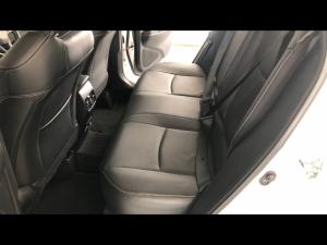 Toyota Corolla Cross 1.8 XR - Image 11