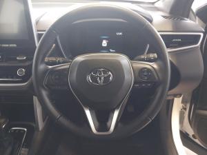 Toyota Corolla Cross 1.8 HEV XS - Image 8