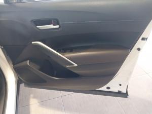 Toyota Corolla Cross 1.8 HEV XS - Image 25
