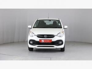 Toyota Vitz 1.0 XR manual - Image 4