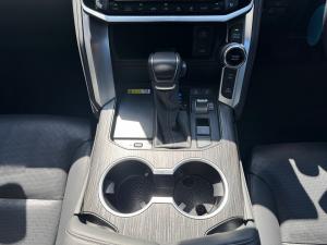 Toyota Land Cruiser 300 3.5T GR-Sport - Image 12
