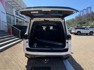 Toyota Land Cruiser 300 3.5T GR-Sport - Image 19