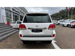 Toyota Land Cruiser 200 4.5D-4D VX - Image 5