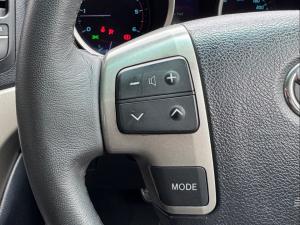 Toyota Land Cruiser 200 4.5D-4D VX - Image 9