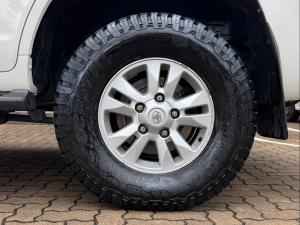 Toyota Land Cruiser 200 4.5D-4D VX - Image 21