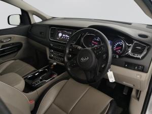 Kia Grand Sedona 2.2 Crdi EX + automatic - Image 9