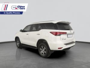 Toyota Fortuner 2.4GD-6 Raised Body automatic - Image 3