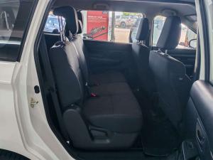Toyota Rumion 1.5 S - Image 15
