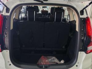Toyota Rumion 1.5 S - Image 6