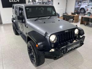 Jeep Wrangler Unltd Sahara 3.6L V6 automatic - Image 1