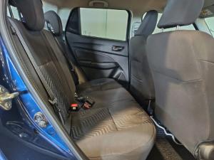 Suzuki Swift 1.2 GLX auto - Image 8