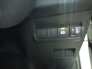 Toyota Corolla Cross 1.8 XR - Image 18