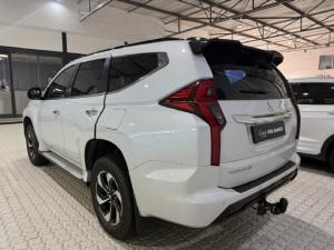 Mitsubishi Pajero Sport 2.4DI-D 4x4 - Image 12