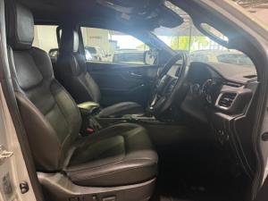 Isuzu D-Max 3.0TD double cab V-Cross - Image 7