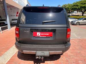 Toyota Land Cruiser Prado 2.8GD VX-R - Image 4