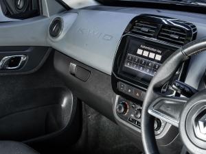 Renault Kwid 1.0 Techno auto - Image 13