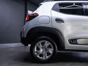 Renault Kwid 1.0 Techno auto - Image 7
