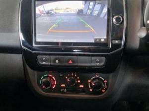 Renault Kwid 1.0 Techno manual - Image 11