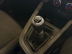 Renault Clio 1.0 Turbo Zen - Image 24