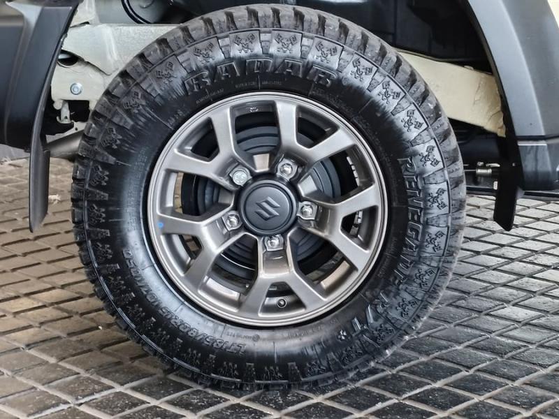 Suzuki Jimny Jimny 1.5 GLX AllGrip 5-door manual