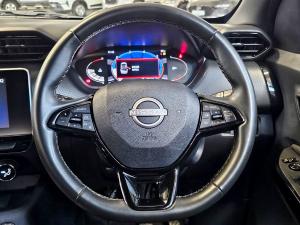 Nissan Magnite 1.0 Turbo Acenta Kuro auto - Image 11