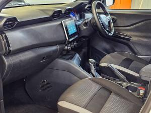 Nissan Magnite 1.0 Turbo Acenta Kuro auto - Image 16