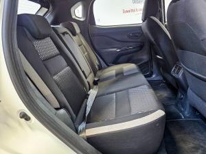 Nissan Magnite 1.0 Turbo Acenta Kuro auto - Image 18