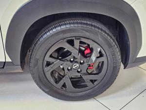 Nissan Magnite 1.0 Turbo Acenta Kuro auto - Image 8