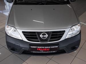 Nissan NP200 1.6i safety pack (aircon) - Image 11