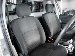 Nissan NP200 1.6i safety pack (aircon) - Image 12