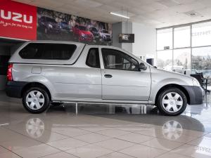Nissan NP200 1.6i safety pack (aircon) - Image 9