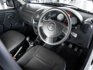 Nissan NP200 1.6i safety pack (aircon) - Image 11