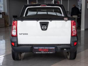 Nissan NP200 1.6i safety pack (aircon) - Image 27