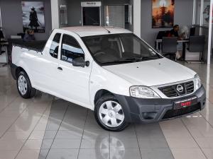 Nissan NP200 1.6i safety pack (aircon) - Image 2
