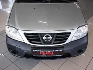 Nissan NP200 1.6i safety pack (aircon) - Image 11