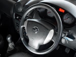Nissan NP200 1.6i safety pack (aircon) - Image 15