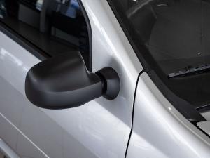 Nissan NP200 1.6i safety pack (aircon) - Image 6