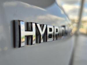Toyota Corolla Cross 1.8 Hybrid XS - Image 10
