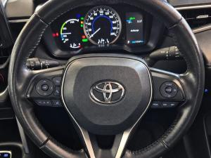 Toyota Corolla Cross 1.8 Hybrid XS - Image 14