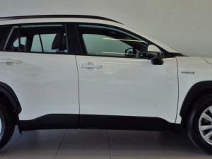 Toyota Corolla Cross 1.8 Hybrid XS - Image 8