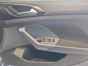 Volkswagen T-Cross 1.5TSI 110kW R-Line - Image 11