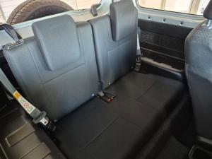 Suzuki Jimny 1.5 GLX AllGrip 3-door manual - Image 17