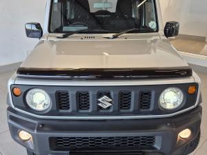 Suzuki Jimny 1.5 GLX AllGrip 3-door manual - Image 2