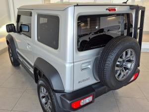 Suzuki Jimny 1.5 GLX AllGrip 3-door manual - Image 5