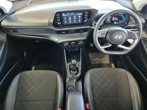 Hyundai i20 1.2 Executive - Image 13