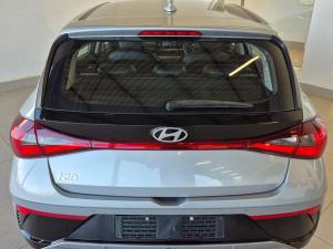 Hyundai i20 1.2 Executive - Image 5
