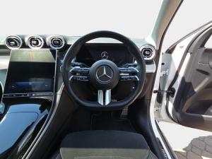 Mercedes-Benz GLC GLC300d 4Matic - Image 11