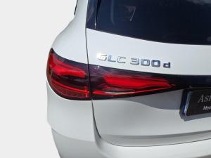 Mercedes-Benz GLC GLC300d 4Matic - Image 16