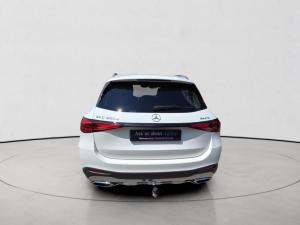 Mercedes-Benz GLC GLC300d 4Matic - Image 5